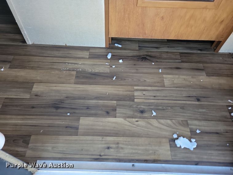 image for item NB9882 2019 Forest River Coachman Chaparral camper