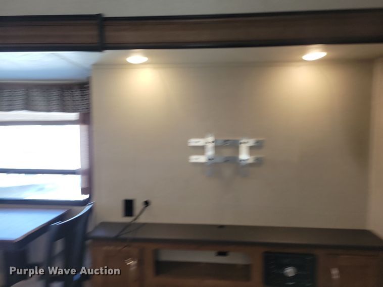 image for item NB9882 2019 Forest River Coachman Chaparral camper