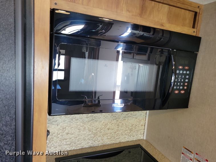 image for item NB9882 2019 Forest River Coachman Chaparral camper