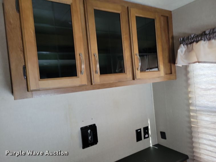 image for item NB9882 2019 Forest River Coachman Chaparral camper