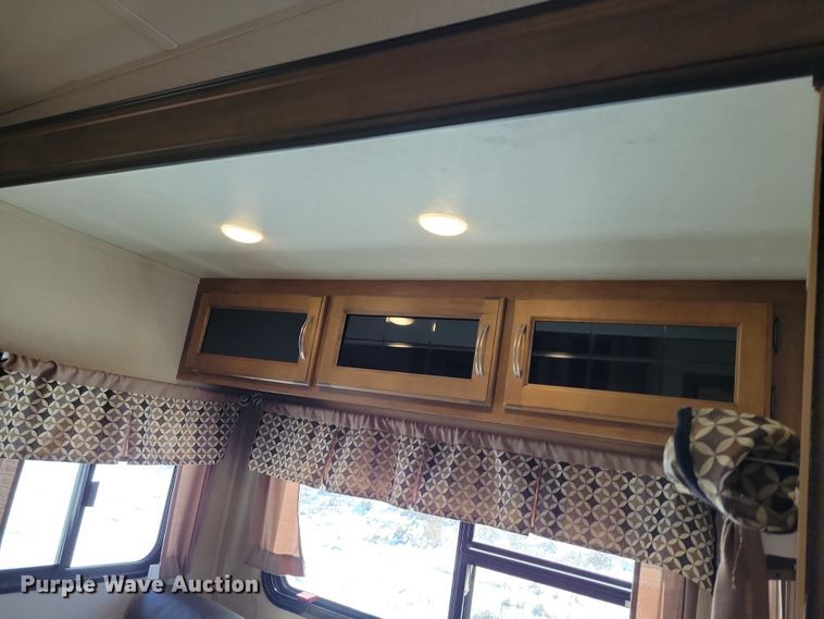 image for item NB9882 2019 Forest River Coachman Chaparral camper