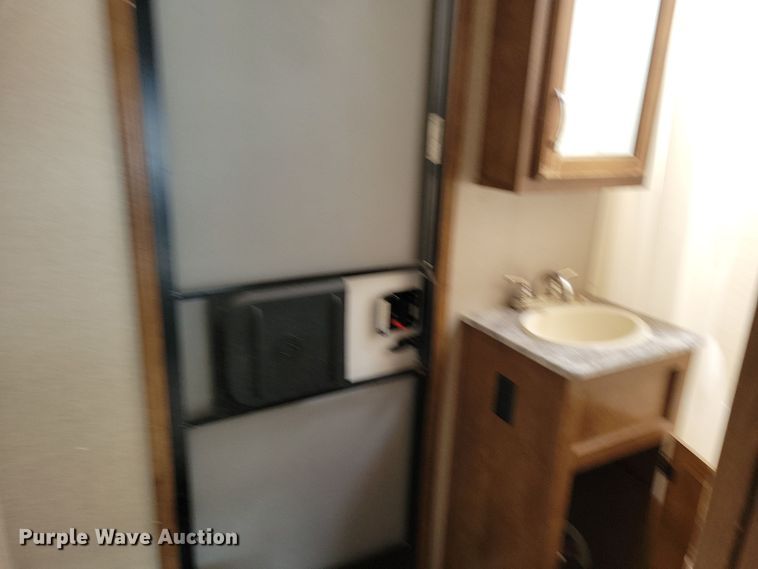 image for item NB9882 2019 Forest River Coachman Chaparral camper