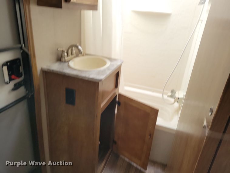 image for item NB9882 2019 Forest River Coachman Chaparral camper