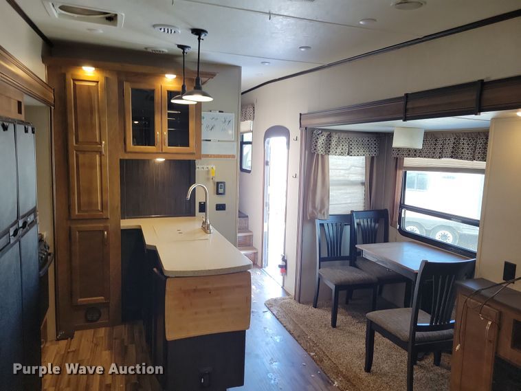 image for item NB9882 2019 Forest River Coachman Chaparral camper