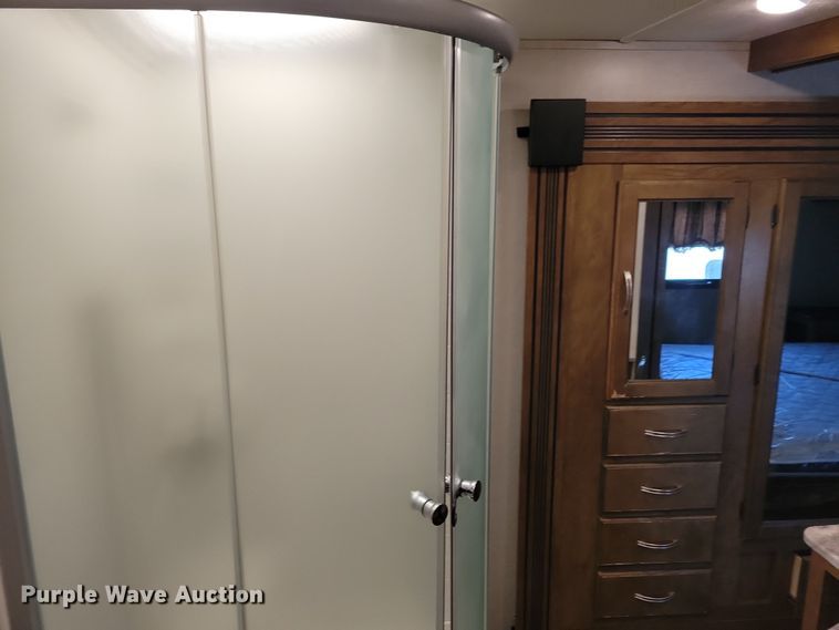 image for item NB9882 2019 Forest River Coachman Chaparral camper