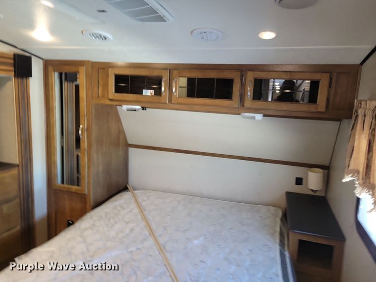 image for item NB9882 2019 Forest River Coachman Chaparral camper