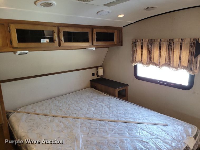 image for item NB9882 2019 Forest River Coachman Chaparral camper