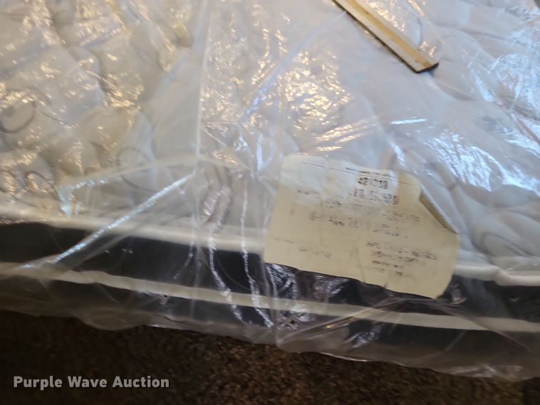 image for item NB9882 2019 Forest River Coachman Chaparral camper