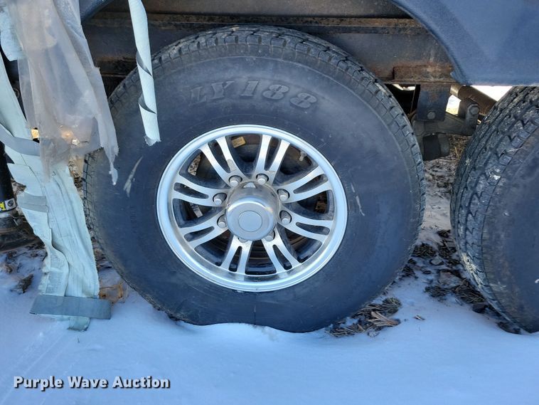 image for item NB9882 2019 Forest River Coachman Chaparral camper