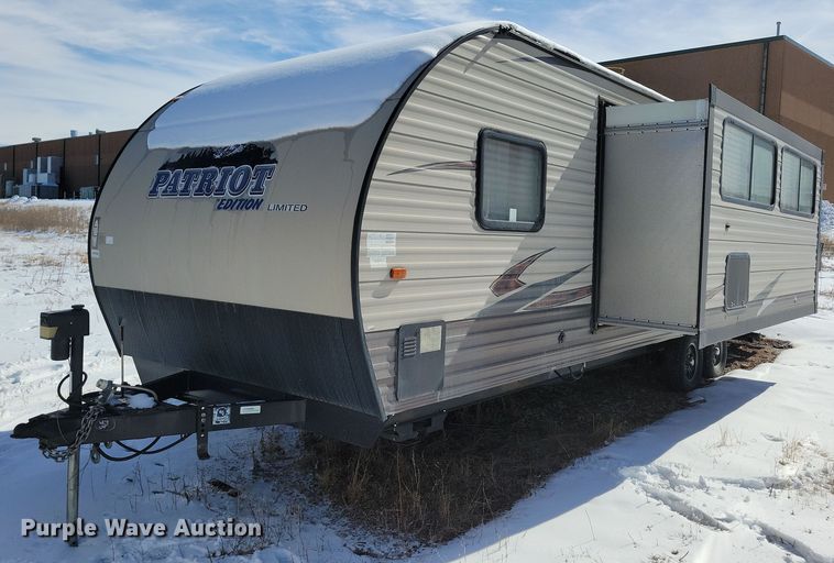 image for item NB9884 2017 Forest River Patriot camper