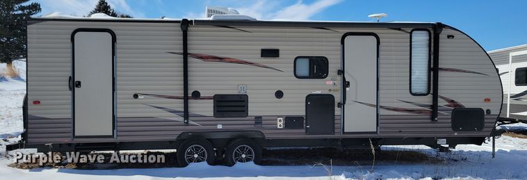 image for item NB9884 2017 Forest River Patriot camper