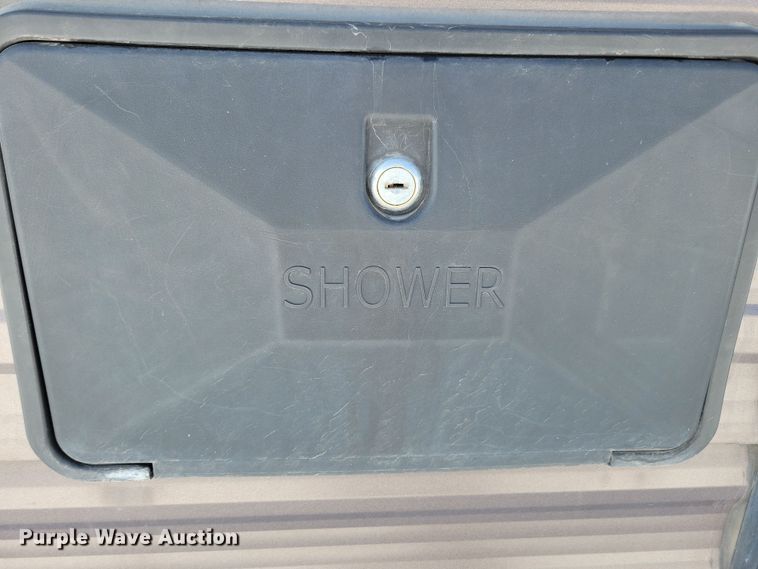 image for item NB9884 2017 Forest River Patriot camper