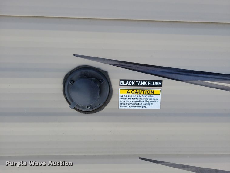 image for item NB9884 2017 Forest River Patriot camper