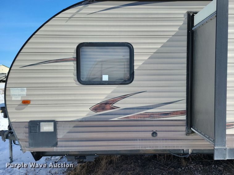 image for item NB9884 2017 Forest River Patriot camper