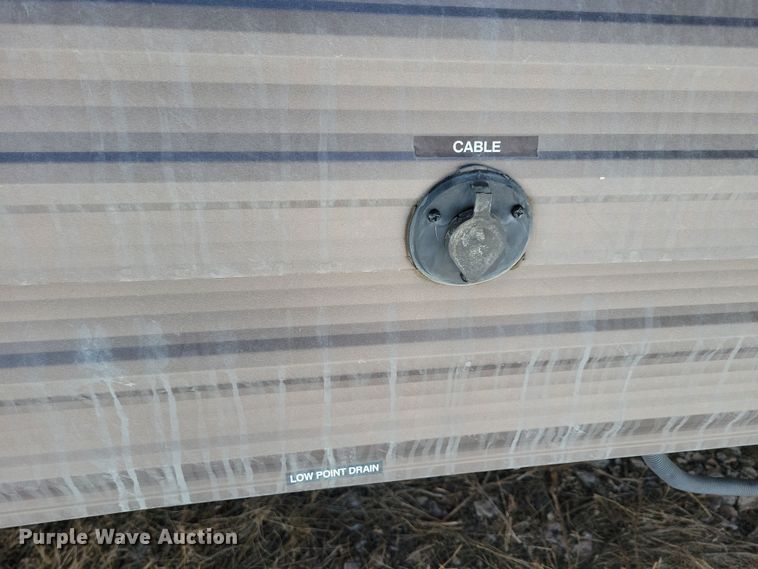 image for item NB9884 2017 Forest River Patriot camper