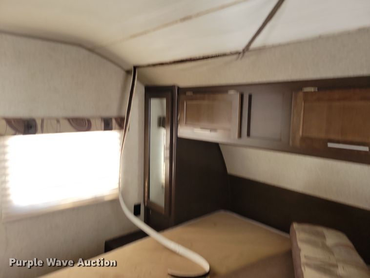 image for item NB9884 2017 Forest River Patriot camper