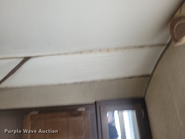 image for item NB9884 2017 Forest River Patriot camper