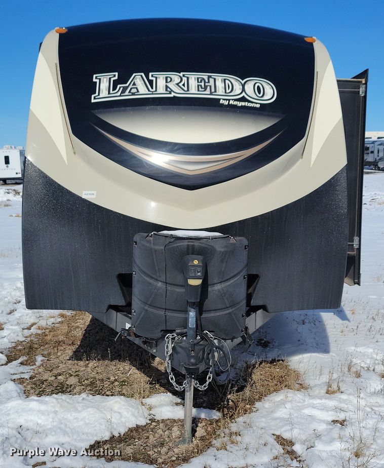 image for item NB9886 2017 Keystone Laredo 330RL camper