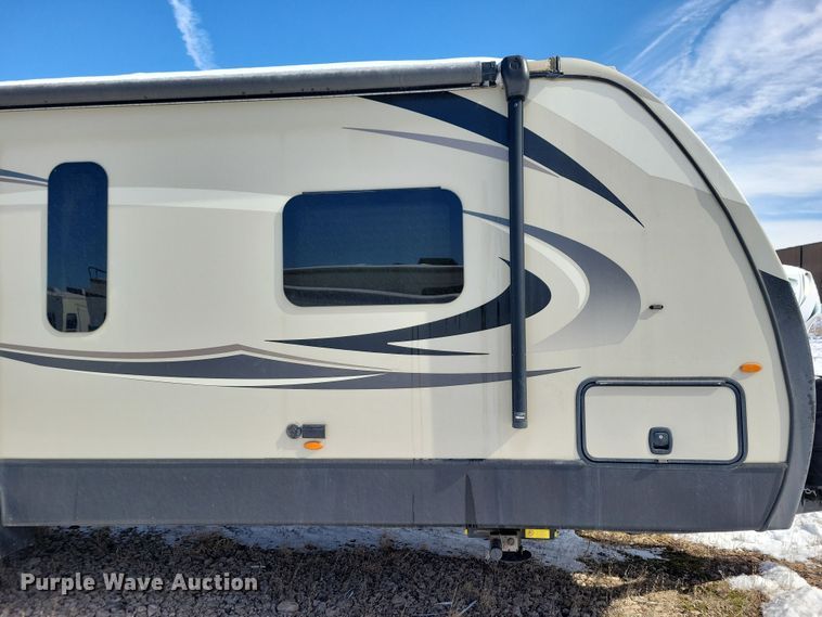 image for item NB9886 2017 Keystone Laredo 330RL camper