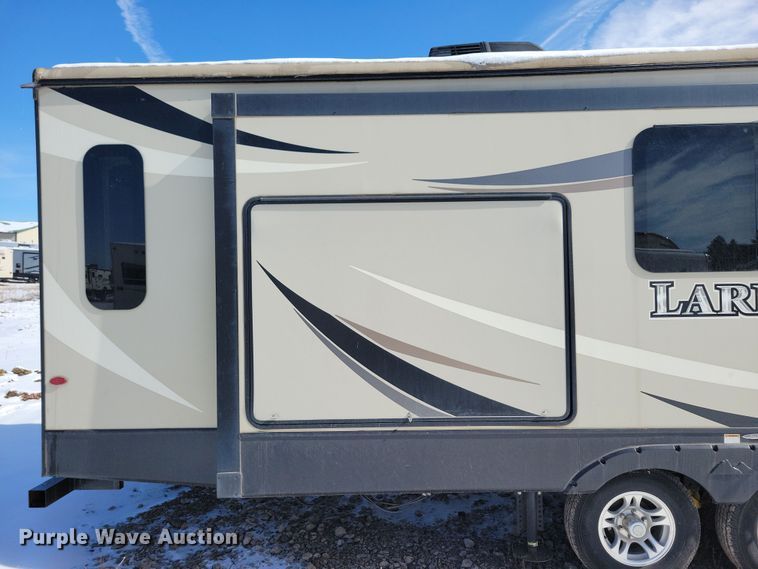 image for item NB9886 2017 Keystone Laredo 330RL camper