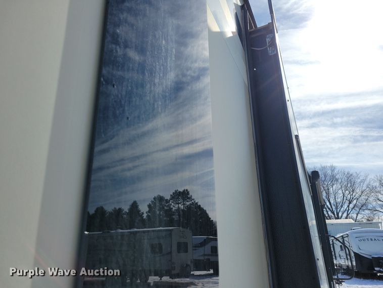 image for item NB9886 2017 Keystone Laredo 330RL camper