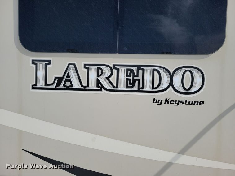 image for item NB9886 2017 Keystone Laredo 330RL camper