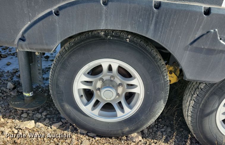 image for item NB9886 2017 Keystone Laredo 330RL camper