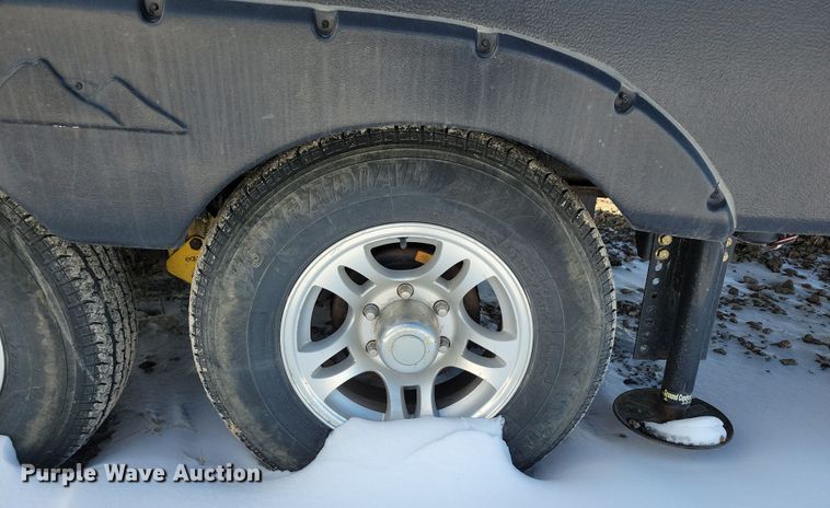 image for item NB9886 2017 Keystone Laredo 330RL camper