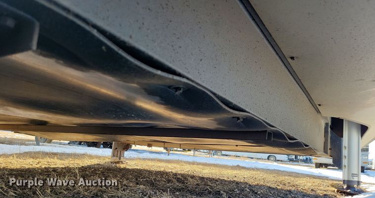 image for item NB9887 2018 Keystone Montana camper