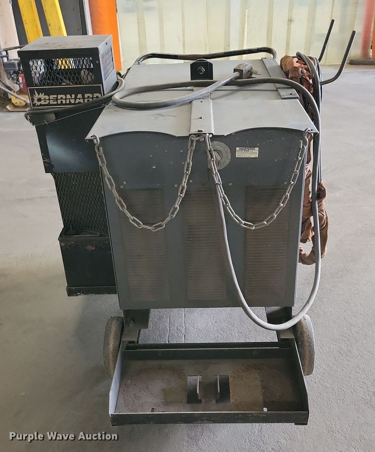 image for item NB9952 Lincoln Idealarc welder