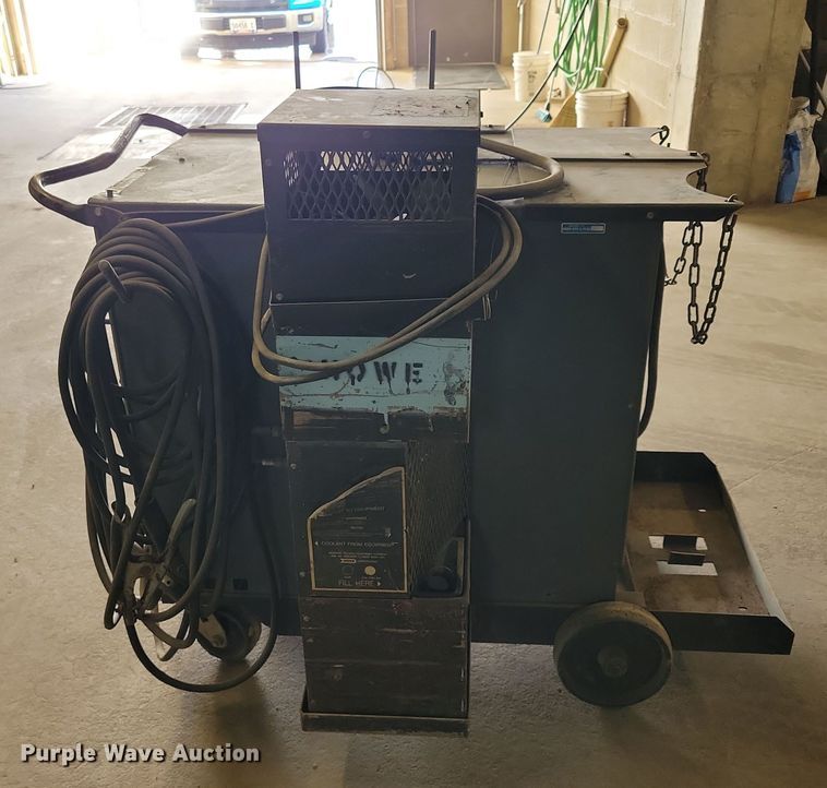 image for item NB9952 Lincoln Idealarc welder
