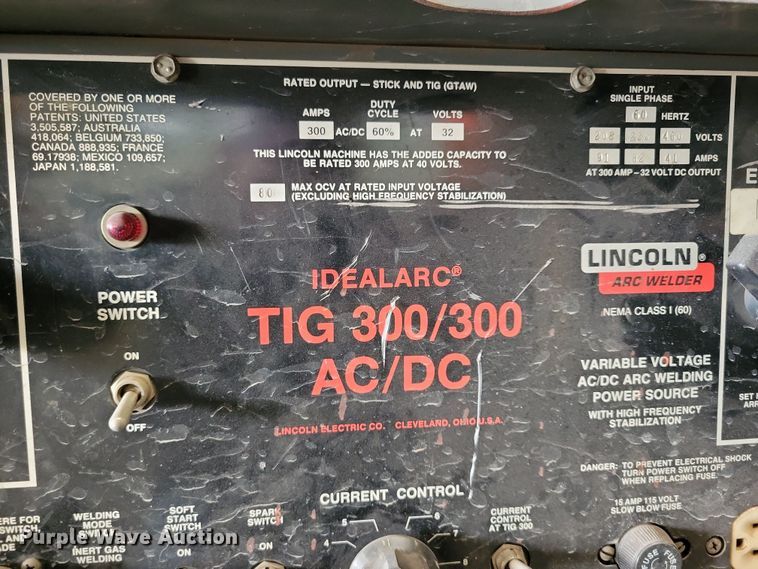 image for item NB9952 Lincoln Idealarc welder