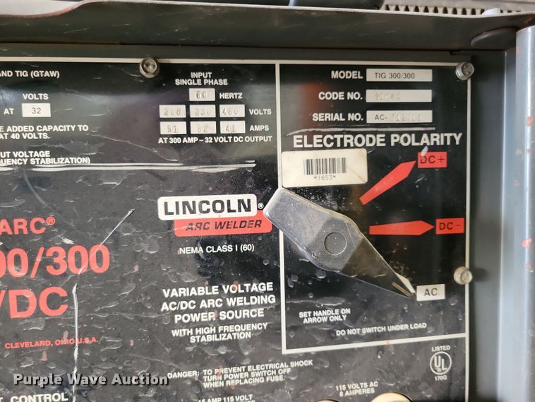 image for item NB9952 Lincoln Idealarc welder