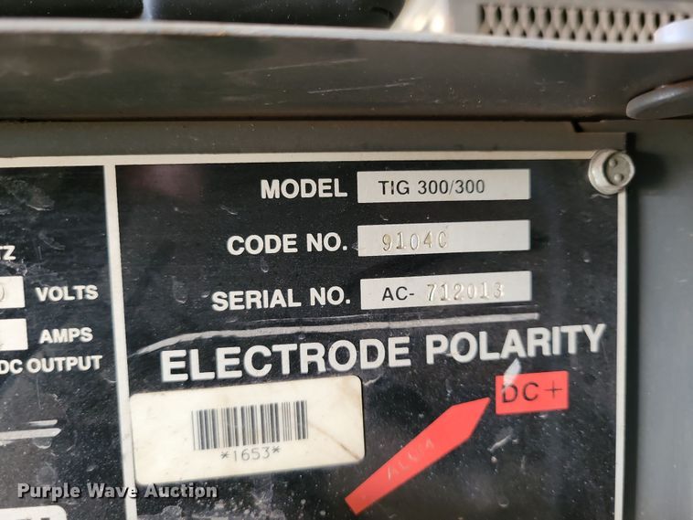 image for item NB9952 Lincoln Idealarc welder