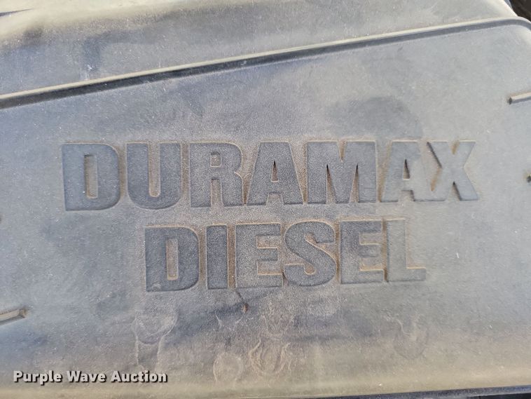 image for item NB9980 2009 Chevrolet Express 4500 shuttle bus