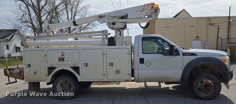 image for item ND9391 2011 Ford F450 Super Duty XL bucket truck