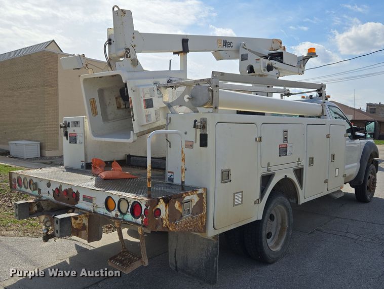 image for item ND9391 2011 Ford F450 Super Duty XL bucket truck