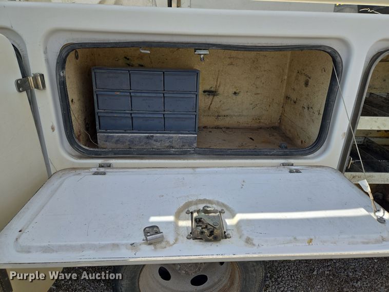 image for item ND9391 2011 Ford F450 Super Duty XL bucket truck