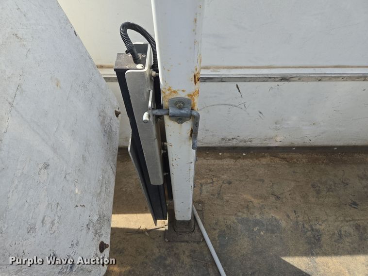 image for item ND9391 2011 Ford F450 Super Duty XL bucket truck