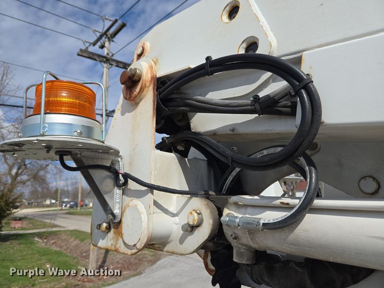 image for item ND9391 2011 Ford F450 Super Duty XL bucket truck