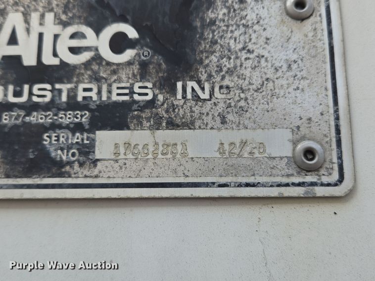 image for item ND9391 2011 Ford F450 Super Duty XL bucket truck