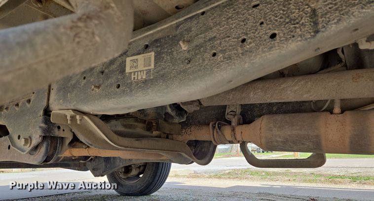 image for item ND9391 2011 Ford F450 Super Duty XL bucket truck