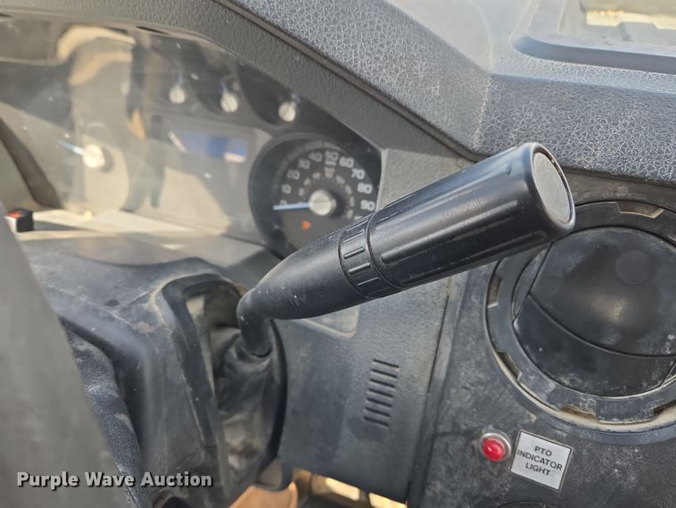 image for item ND9391 2011 Ford F450 Super Duty XL bucket truck