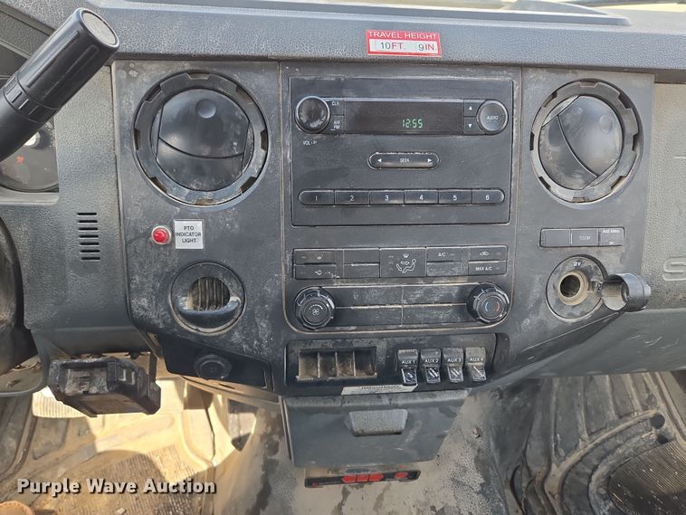 image for item ND9391 2011 Ford F450 Super Duty XL bucket truck