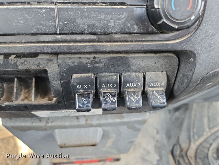 image for item ND9391 2011 Ford F450 Super Duty XL bucket truck