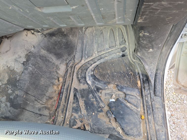 image for item ND9391 2011 Ford F450 Super Duty XL bucket truck