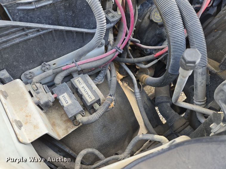 image for item ND9391 2011 Ford F450 Super Duty XL bucket truck