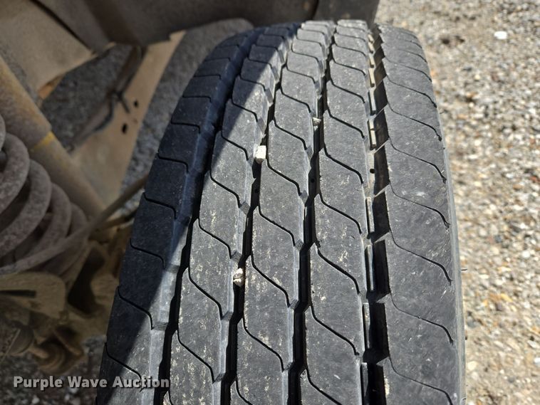 image for item ND9391 2011 Ford F450 Super Duty XL bucket truck