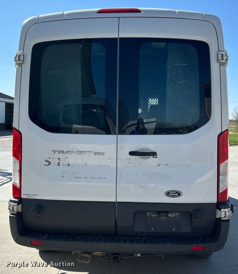 image for item ND9408 2015 Ford Transit 350 van