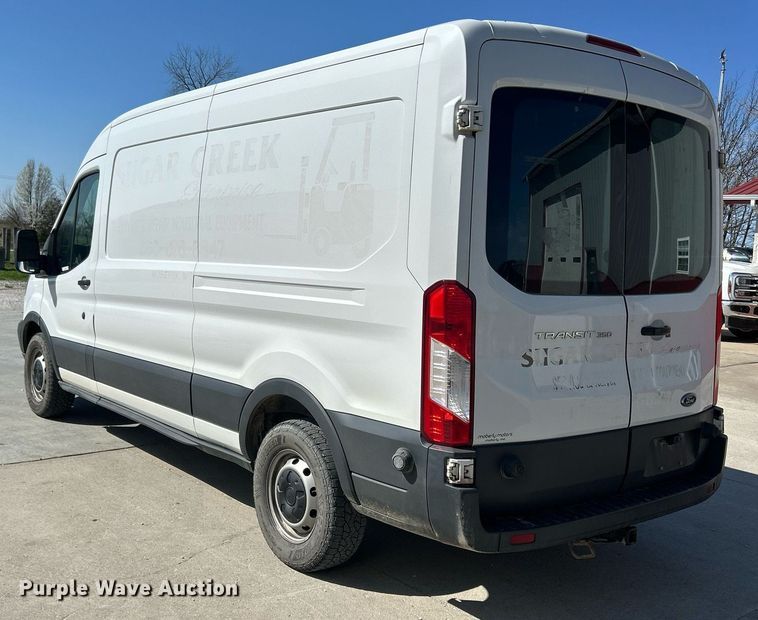 image for item ND9408 2015 Ford Transit 350 van